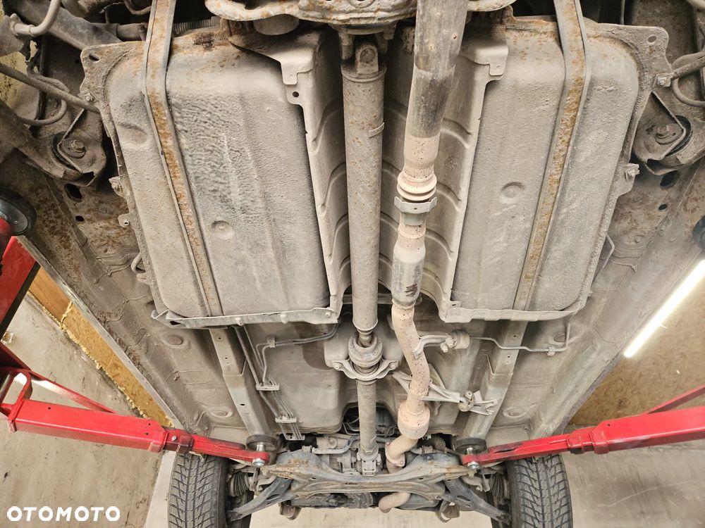 Toyota RAV4 2.0 VVT-i 4x4 - 16