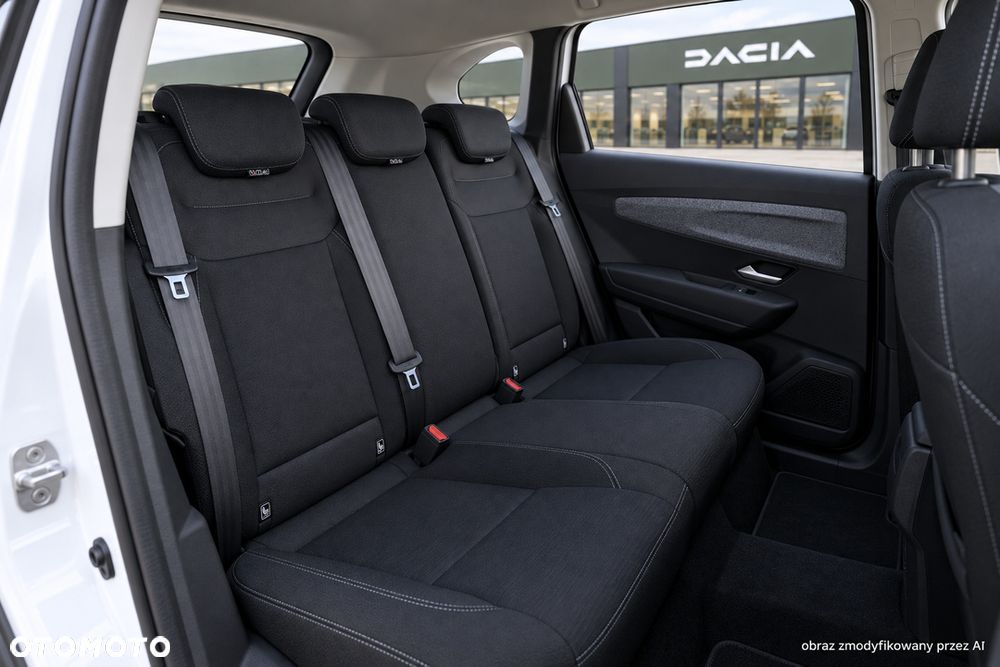 Dacia Striker mild hybrid-G 140 Expression - 17