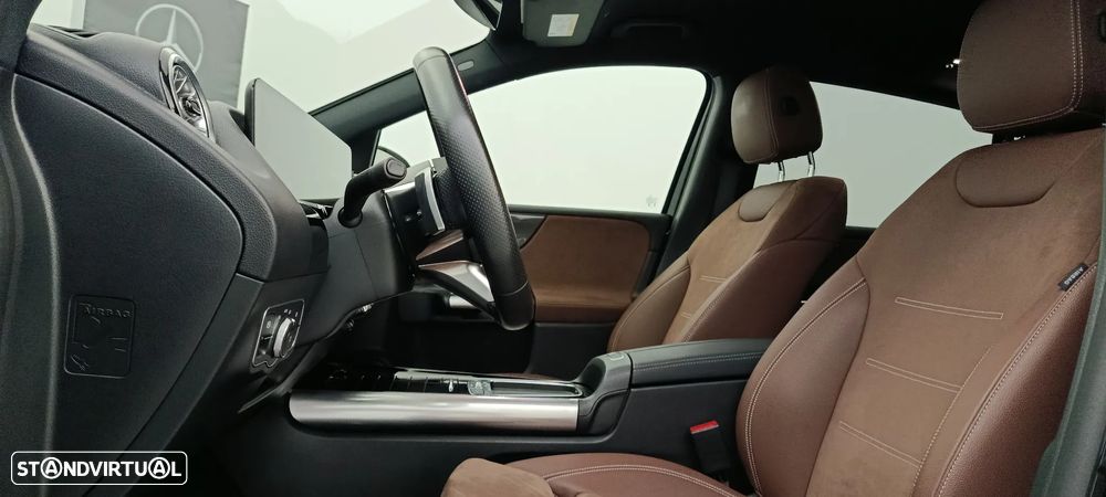 Mercedes-Benz B 250 e - 28
