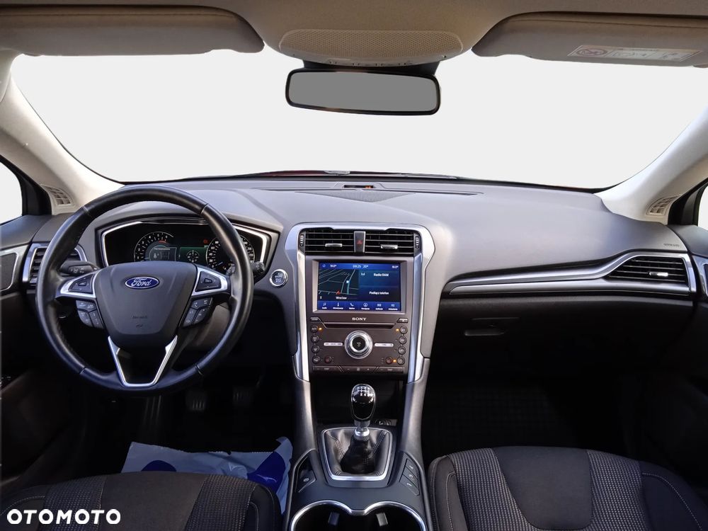 Ford Mondeo 2.0 EcoBlue Titanium - 12