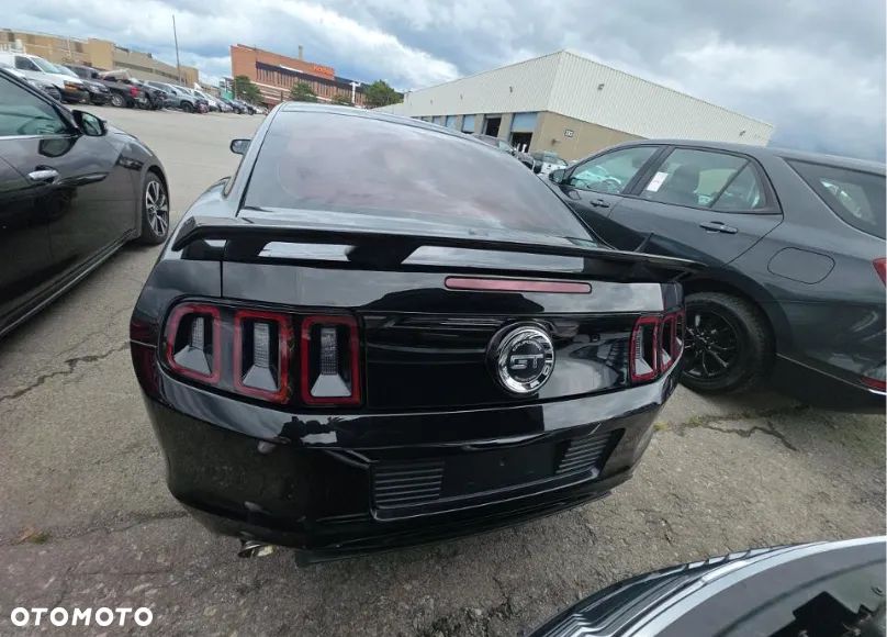 Ford Mustang 5.0 V8 GT Premium - 5