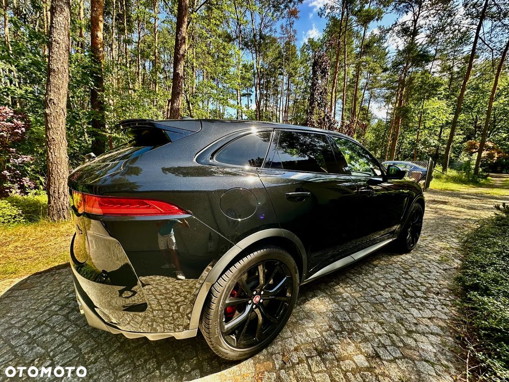 Jaguar F-Pace 5.0 V8 P550 AWD SVR - 6