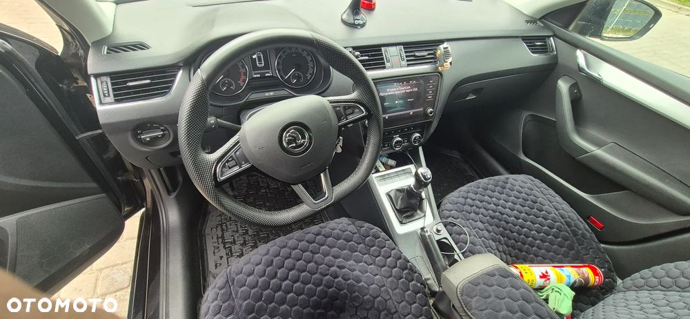 Skoda Octavia 1.6 TDI Active - 19