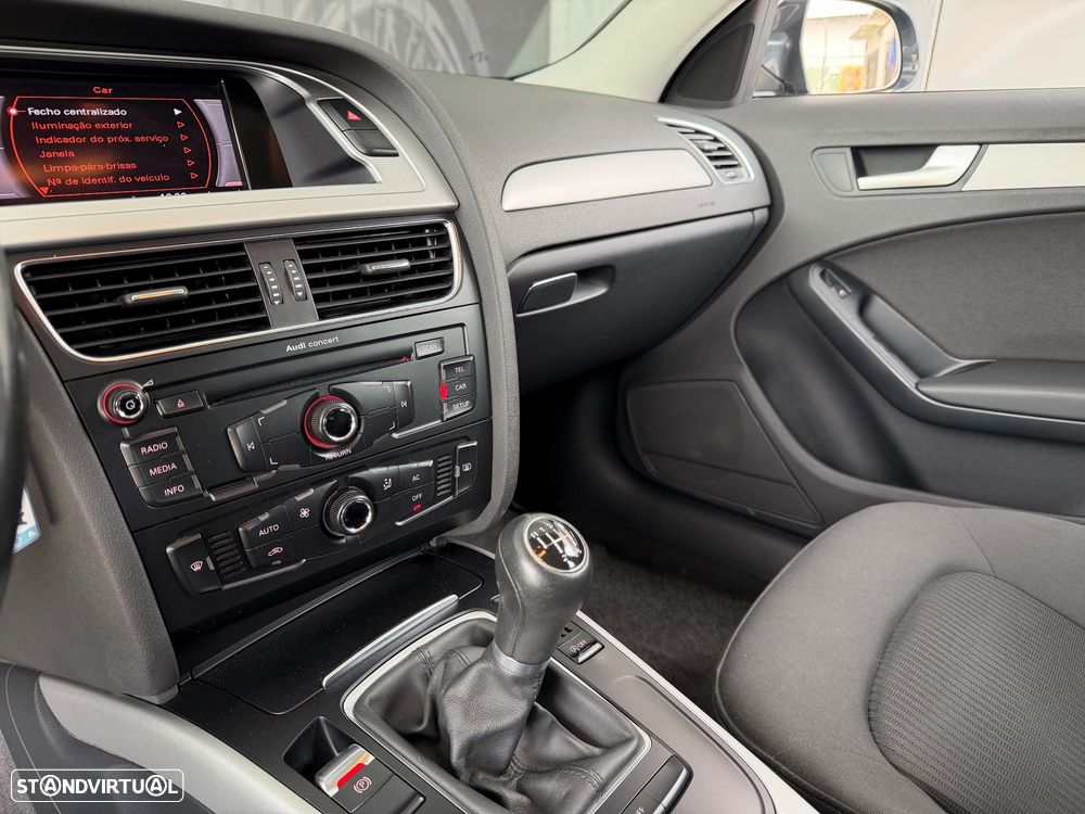 Audi A4 Avant 2.0 TDI - 13