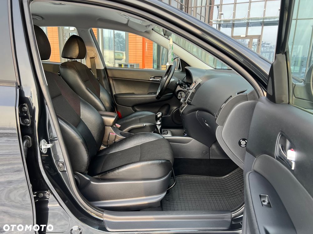 Hyundai i30 1.4 Edition Plus - 16