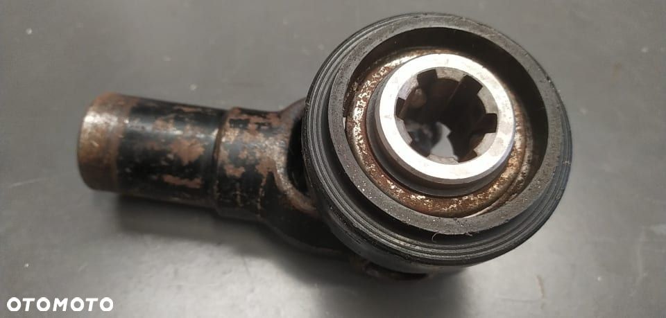 ISEKI SG15 SG 15 Krzyżak Napędu - 4