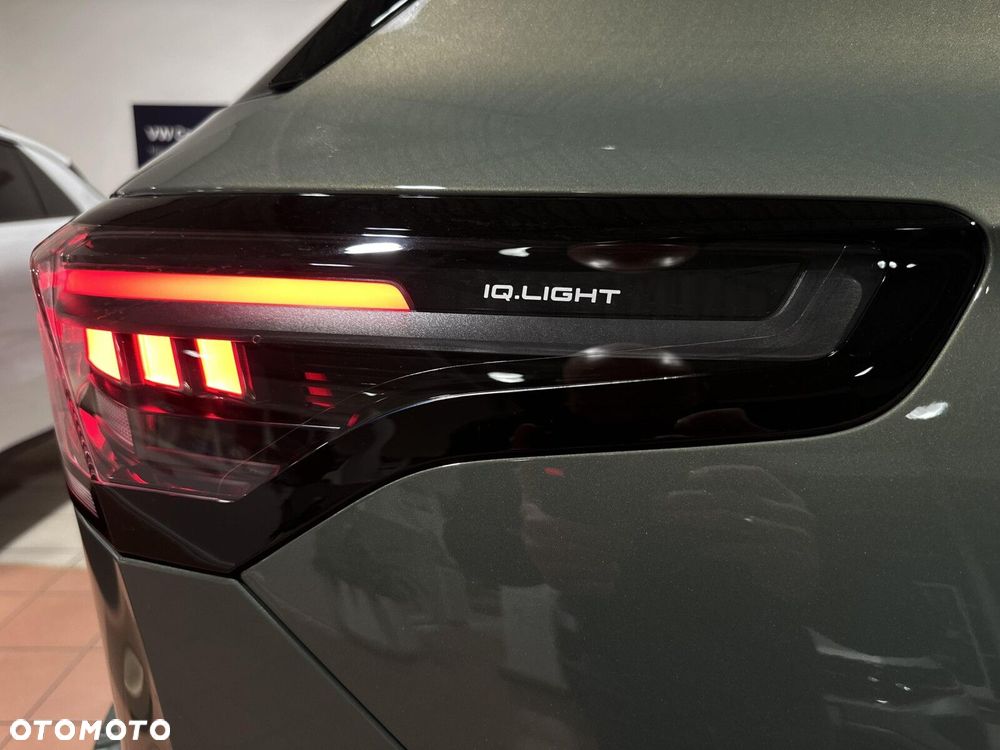 Volkswagen Tiguan - 30