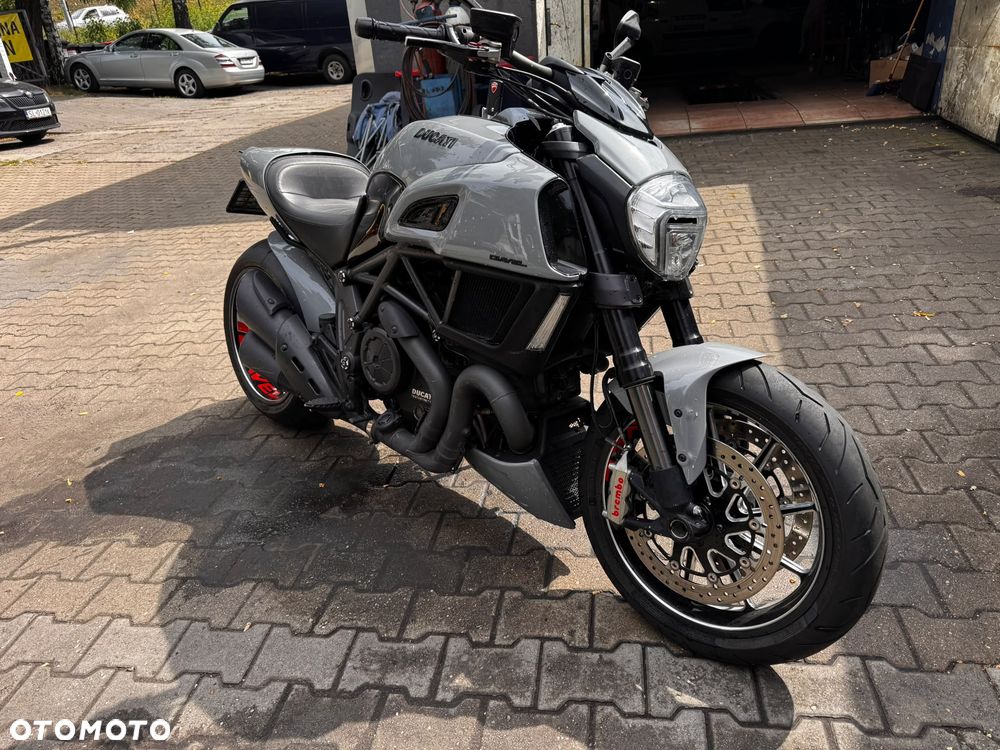 Ducati Diavel - 2
