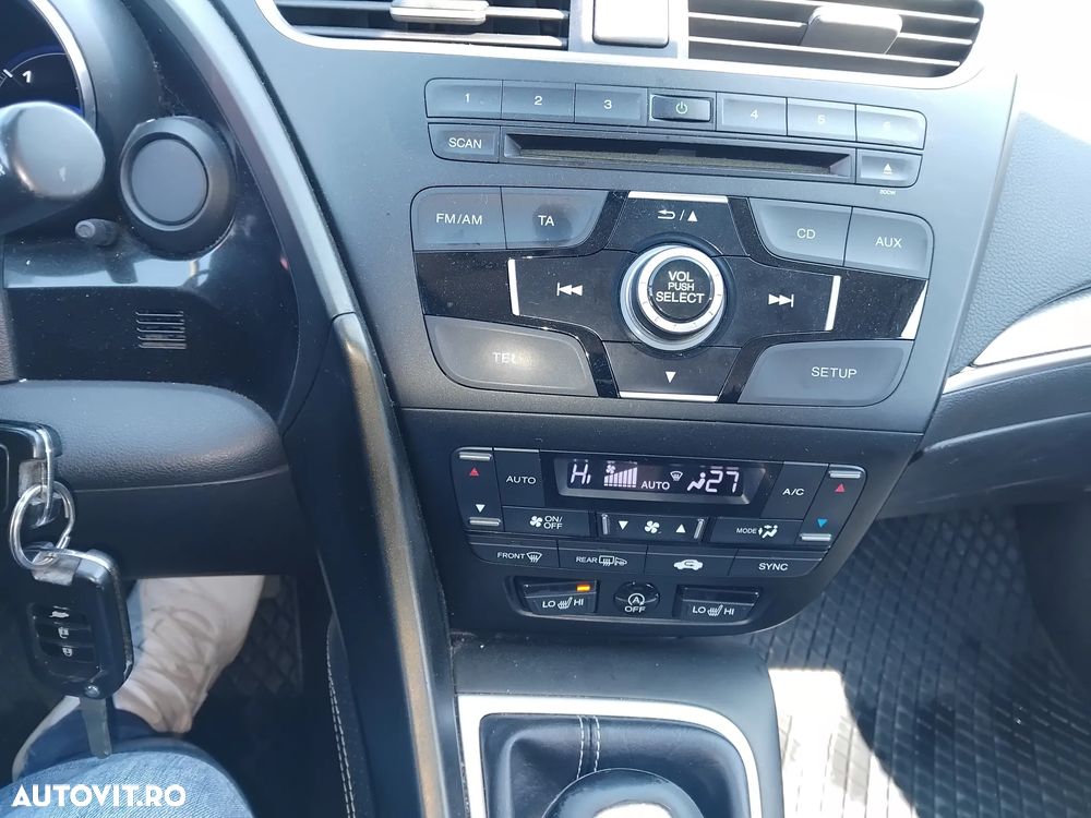 Honda Civic 1.6 i-DTEC Style Edition - 13