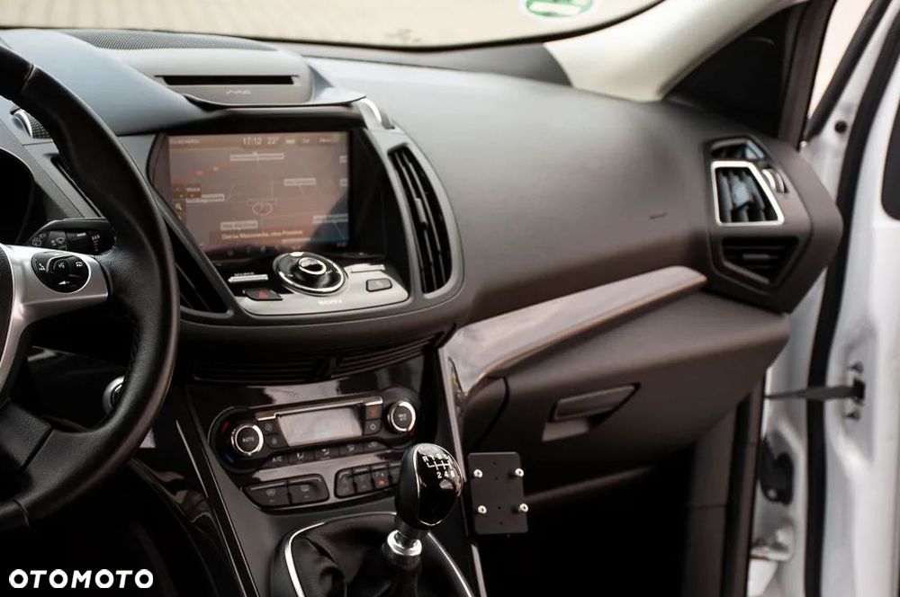Ford Kuga 2.0 TDCi 4x4 Individual - 23