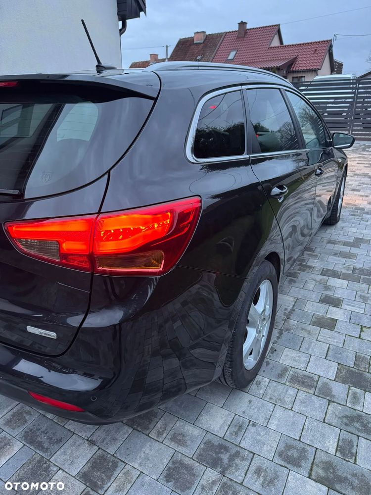 Kia Ceed 1.6 CRDi Business Line - 14