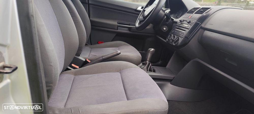 VW Polo 1.2 Confortline - 13