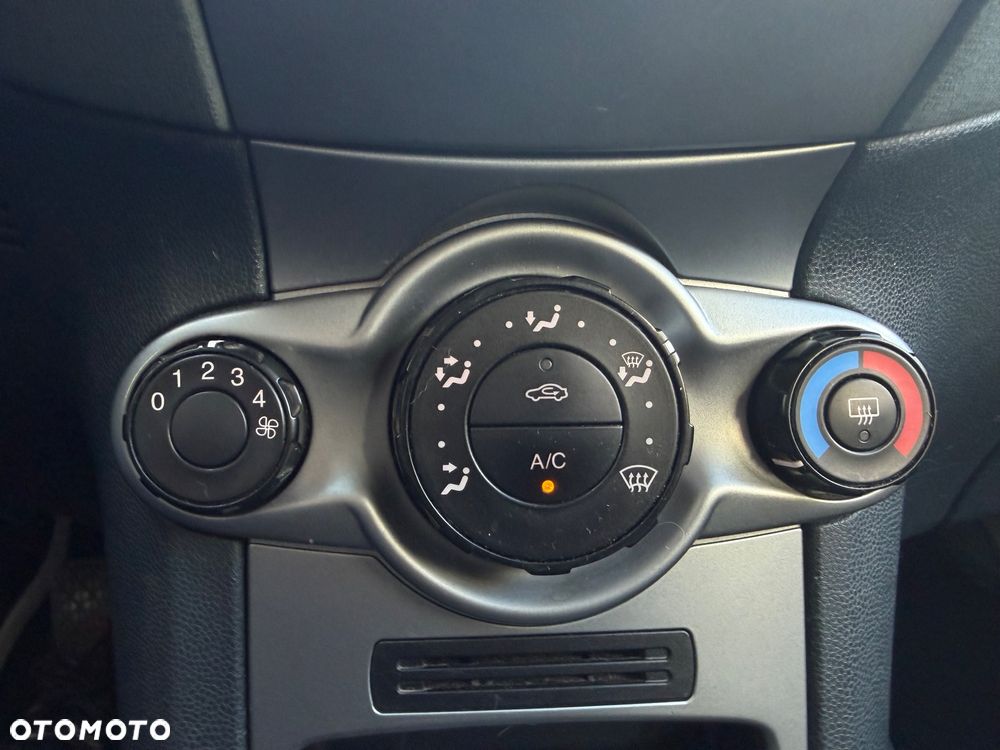 Ford Fiesta 1.25 Trend - 6