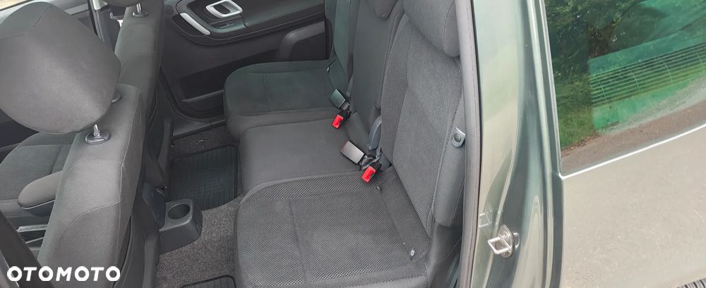 Skoda Roomster 1.6 16V - 15