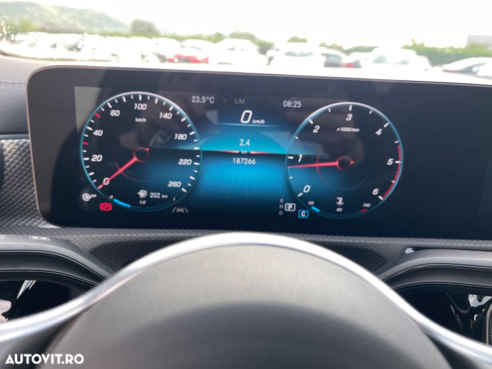Mercedes-Benz CLA 200 d 8G-DCT - 39
