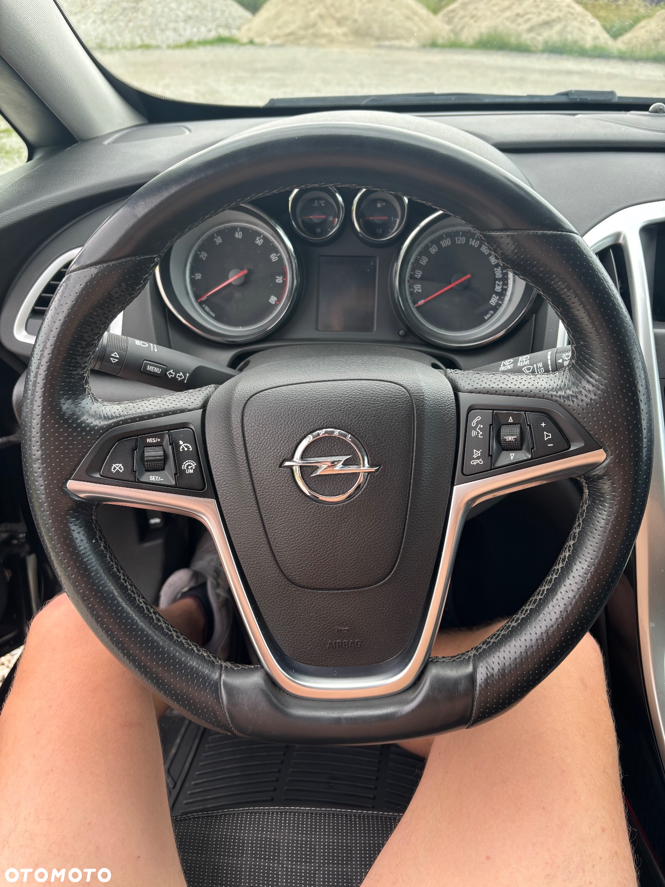 Opel Astra GTC 1.4 Turbo - 16