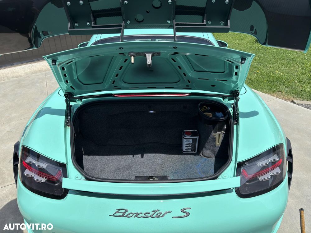 Porsche Boxster - 8