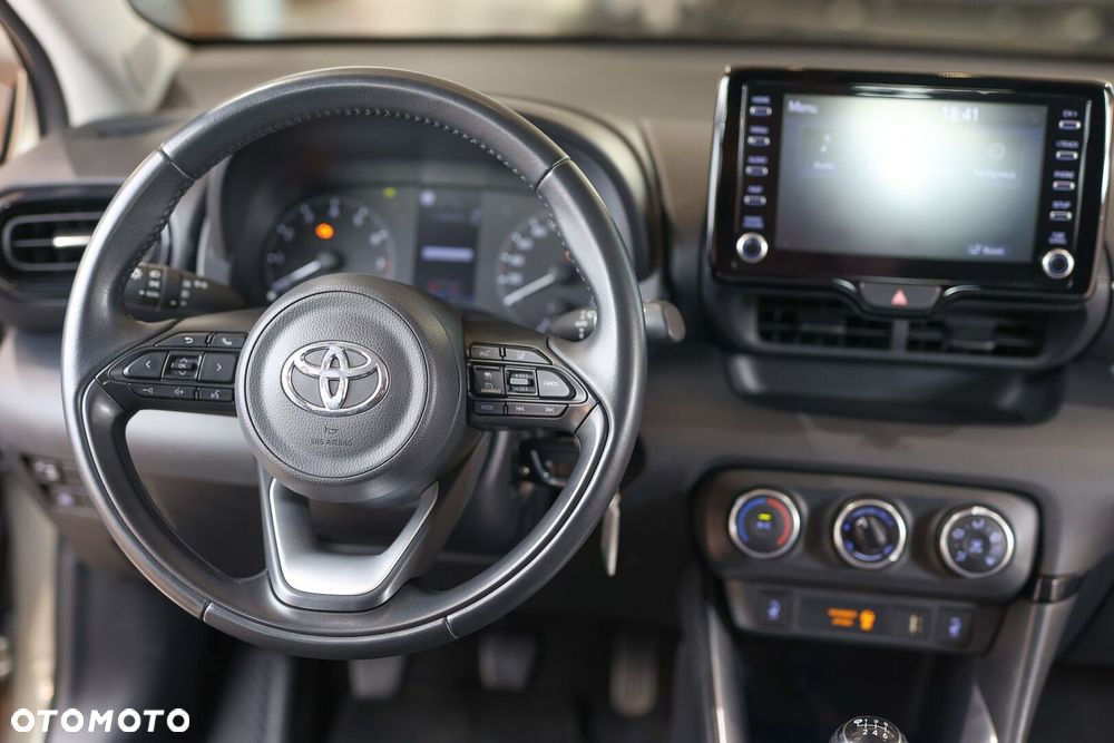 Toyota Yaris - 41