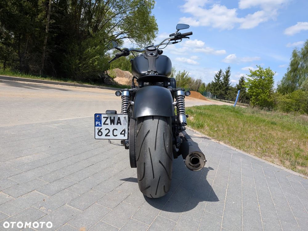 Harley-Davidson Dyna Street Bob - 6