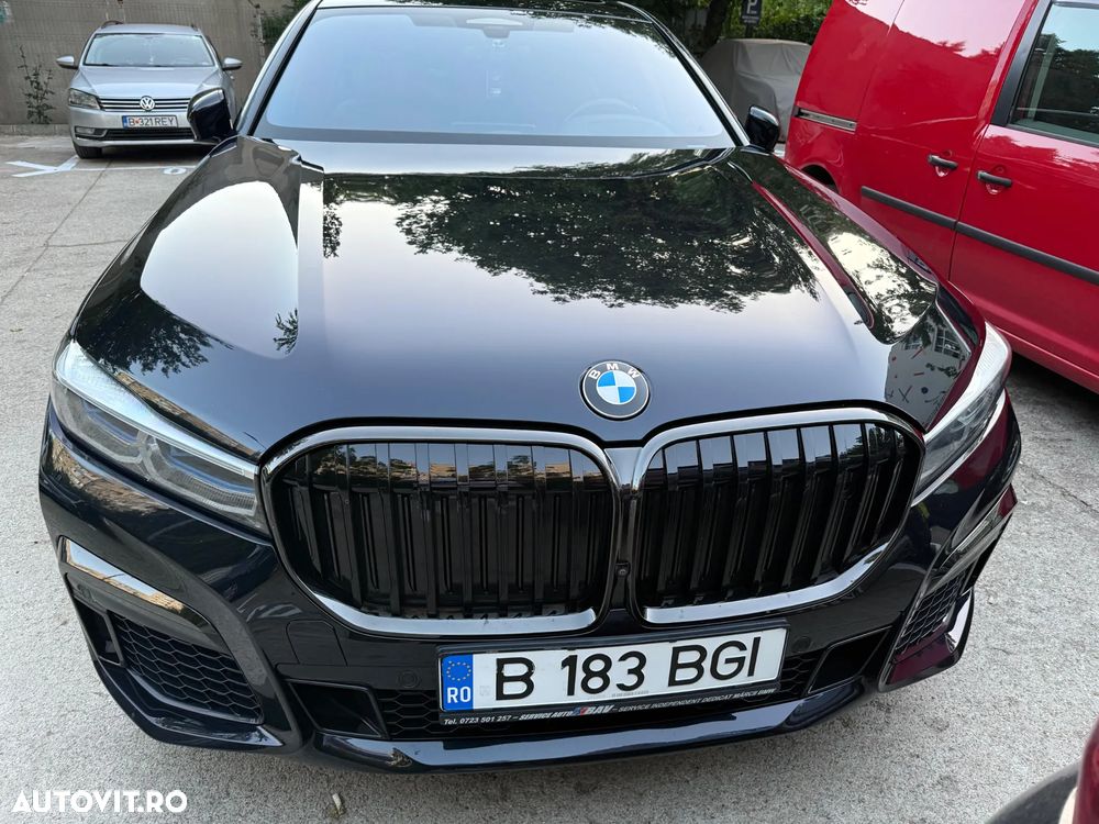BMW Seria 7 740Ld xDrive MHEV - 14