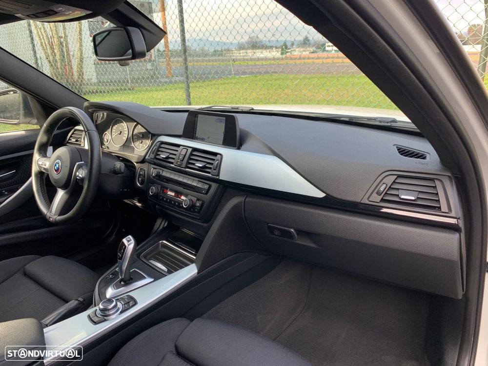 BMW 325 d Pack M Auto - 34