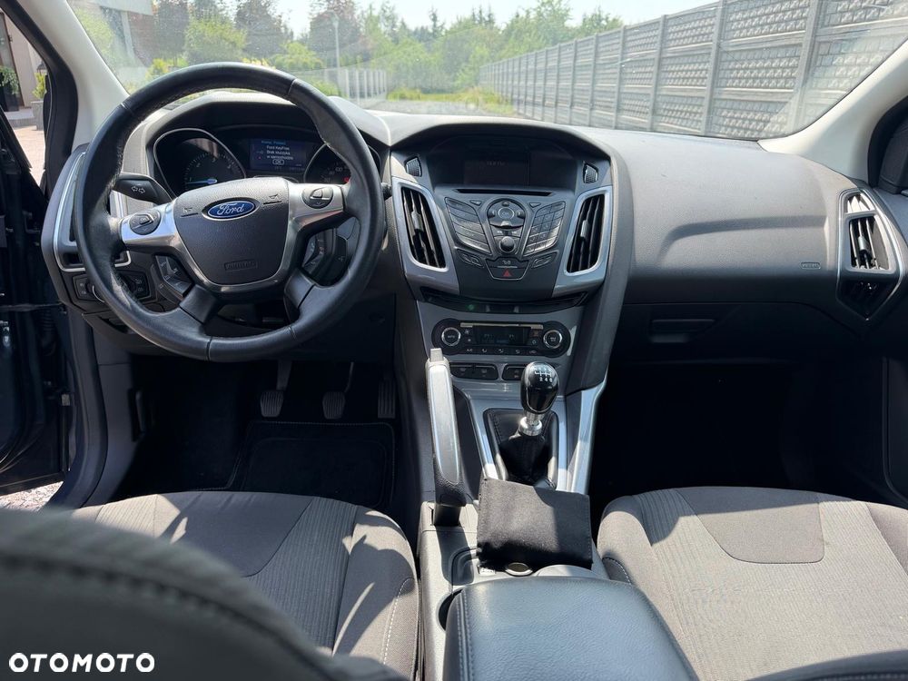 Ford Focus 1.6 TDCi DPF Start-Stopp-System Titanium - 12