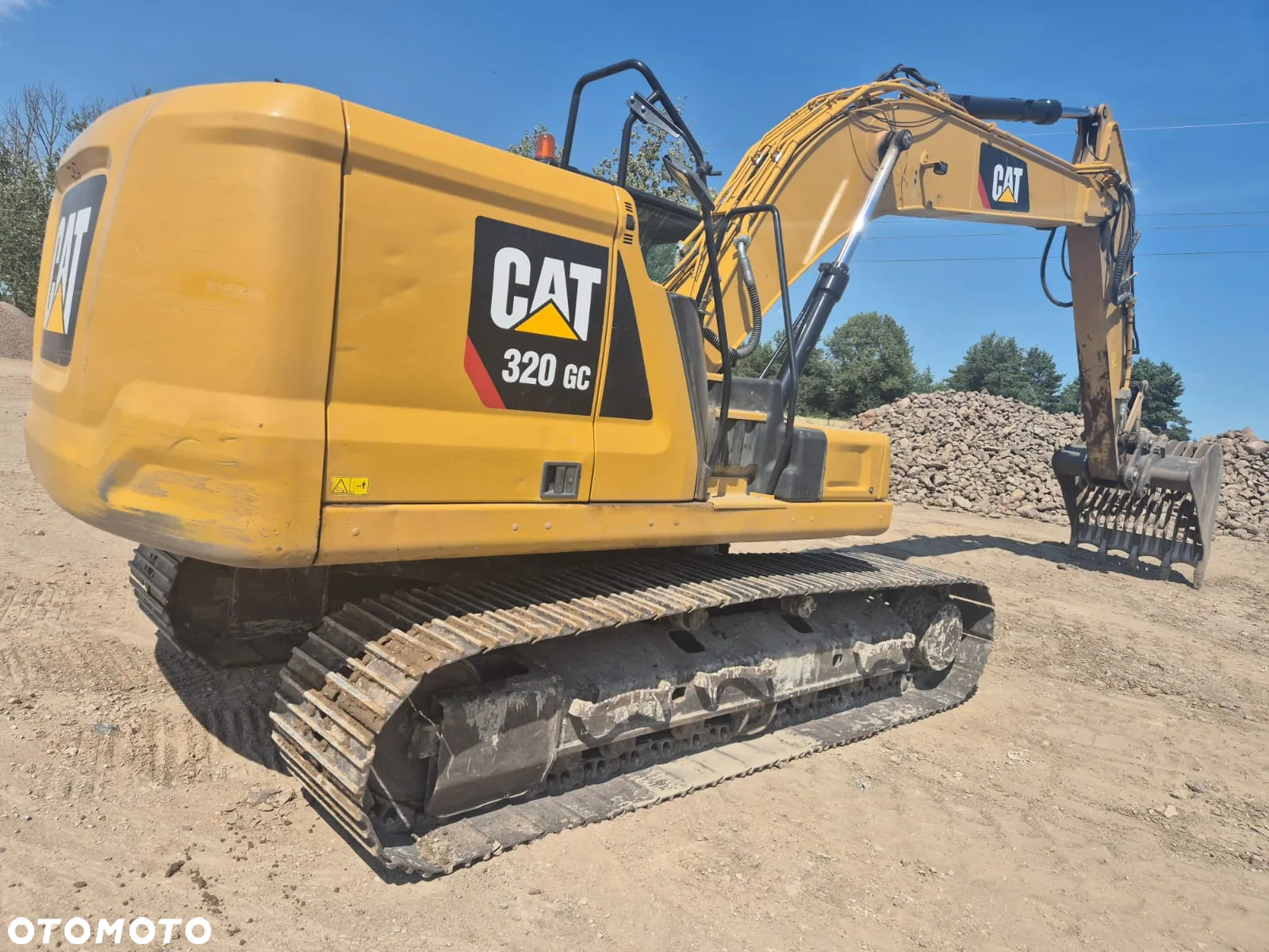 Caterpillar 320 - 4