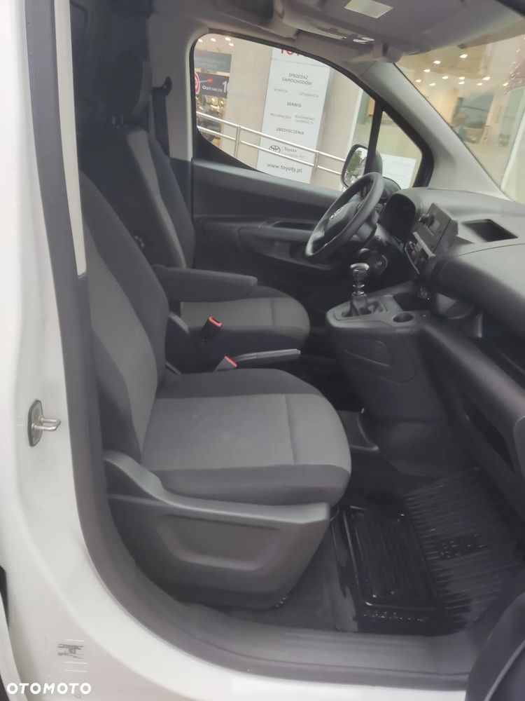 Toyota ProAce 1,5-l-D-4D L1 (6-Si.) - 14