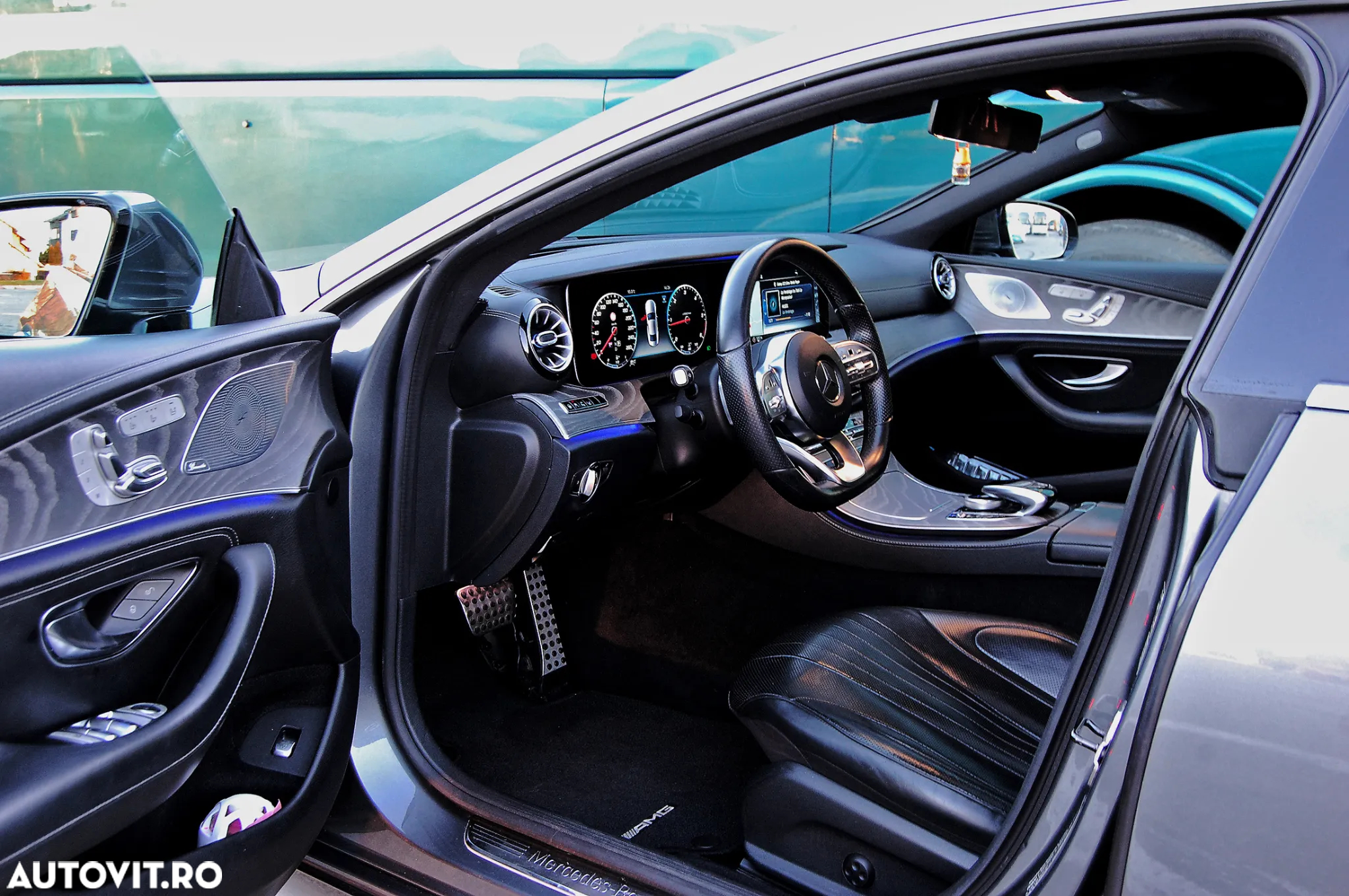 Mercedes-Benz CLS 300 d Aut - 13