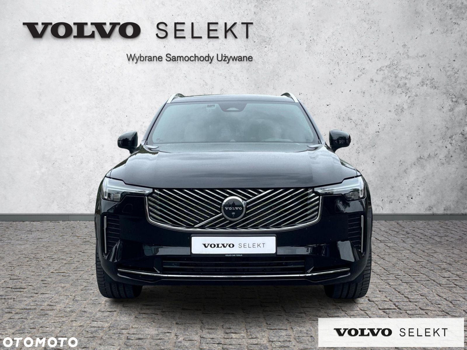 Volvo XC 90 - 9
