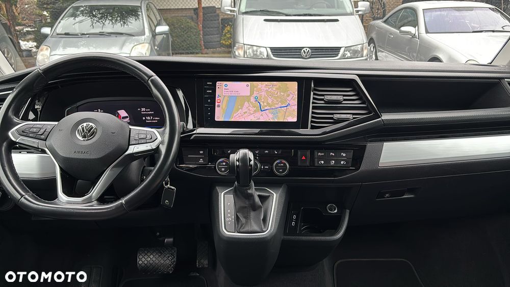 Volkswagen Multivan - 15