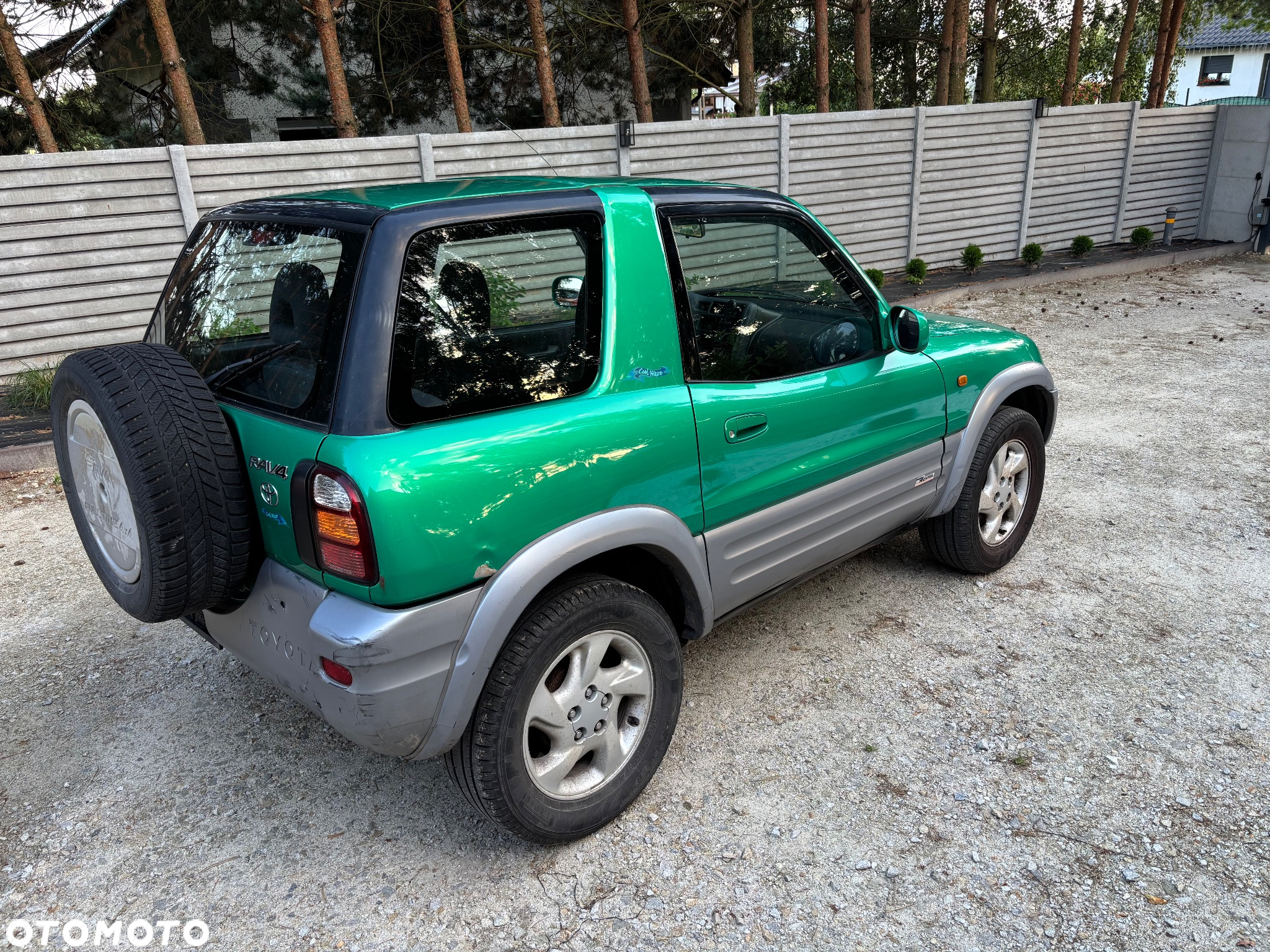 Toyota RAV4 - 6