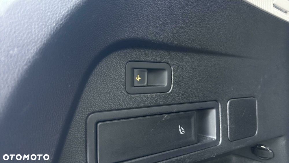 Volkswagen Tiguan Allspace 2.0 TDI Life DSG 7os - 28