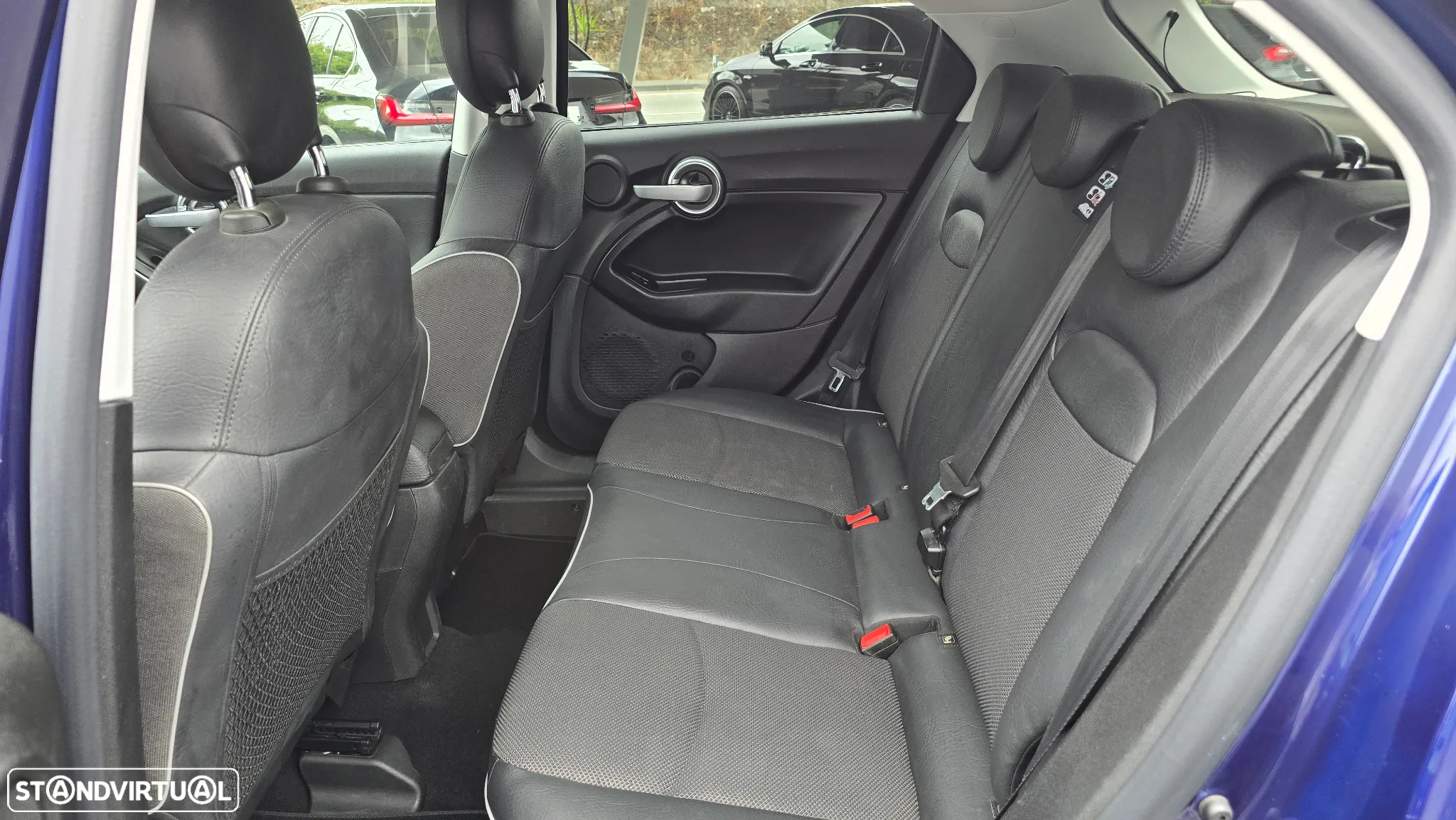 Fiat 500X 1.6 MJ City Cross S&S - 16