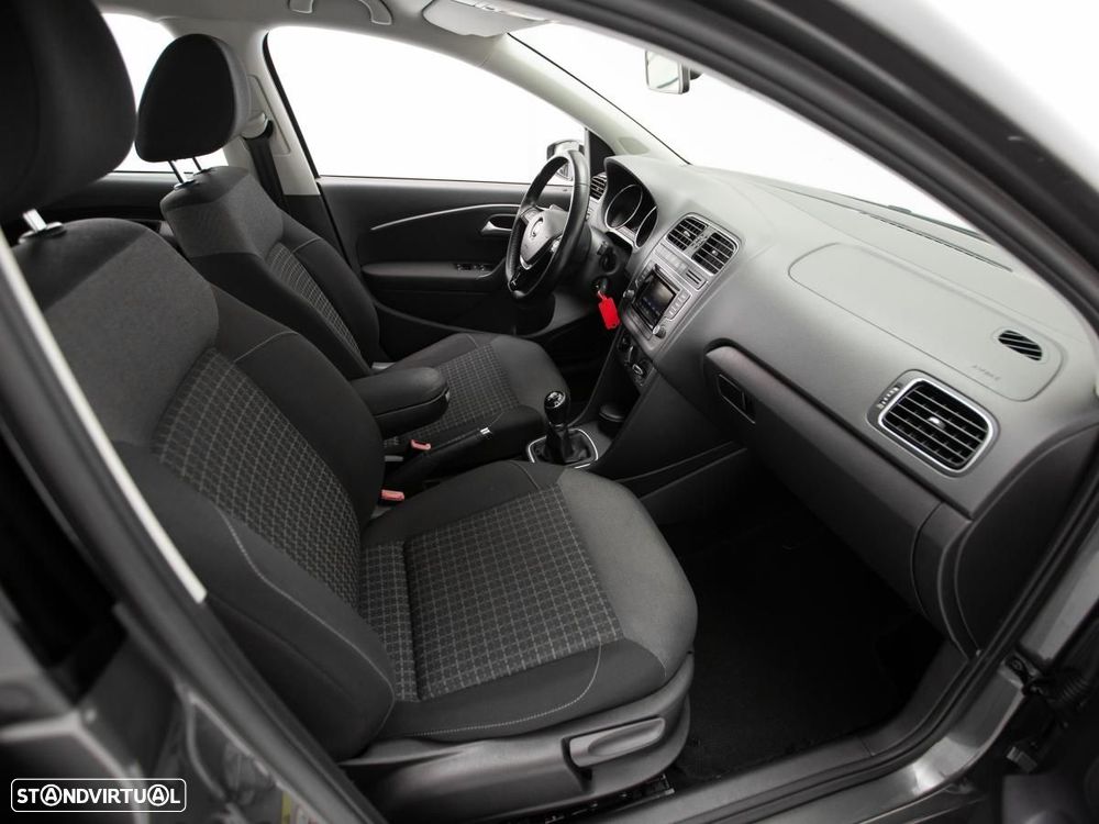 VW Polo 1.4 TDi Confortline - 8