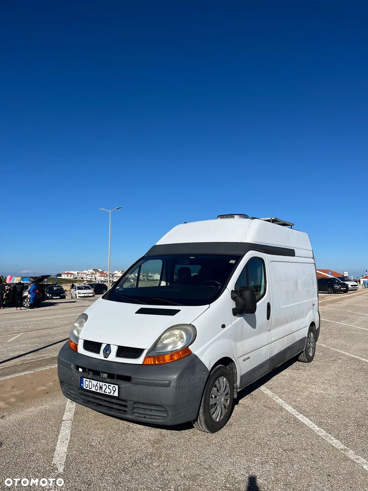 Renault Trafic - 2