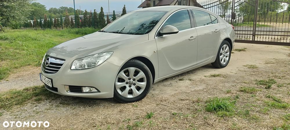 Opel Insignia 1.8 Sport - 9