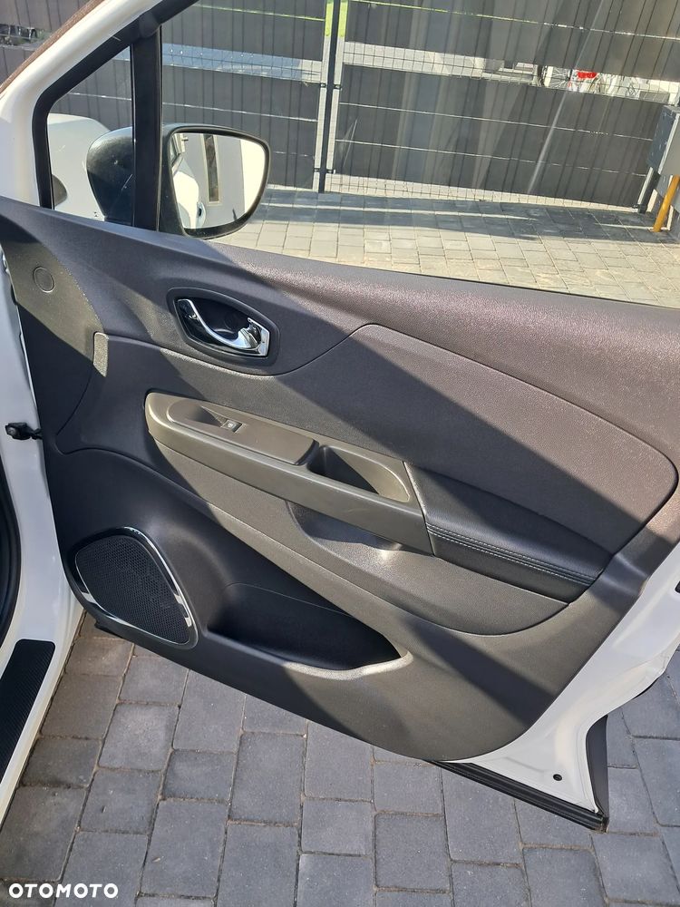 Renault Captur ENERGY TCe 120 Experience - 38
