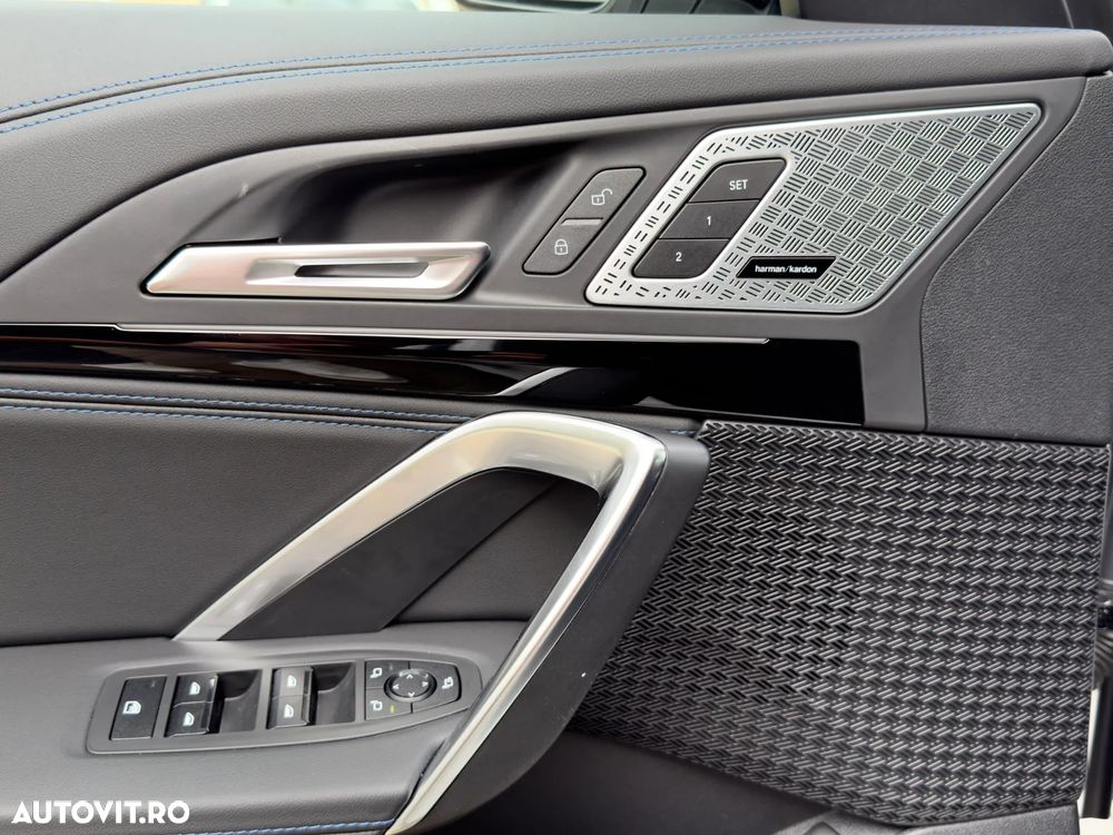 BMW iX1 xDrive30 - 13