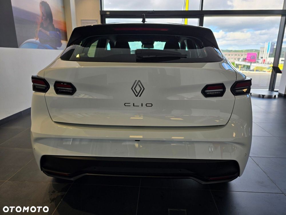 Renault Clio - 7