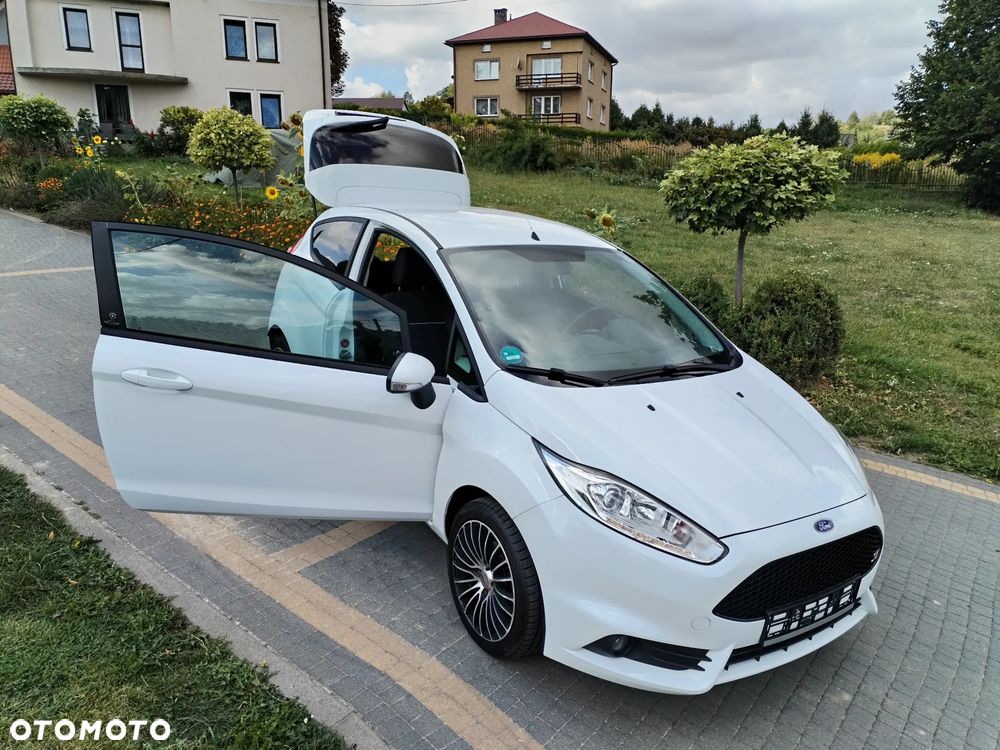 Ford Fiesta - 8
