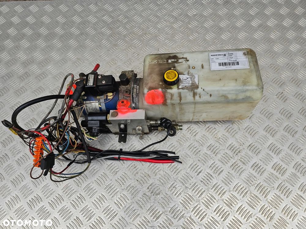 POMPA HYDRAULICZNA AGREGAT SILNIK ZBIORNIK WINDY ZEPRO TYP: 32374 2 kW 24V