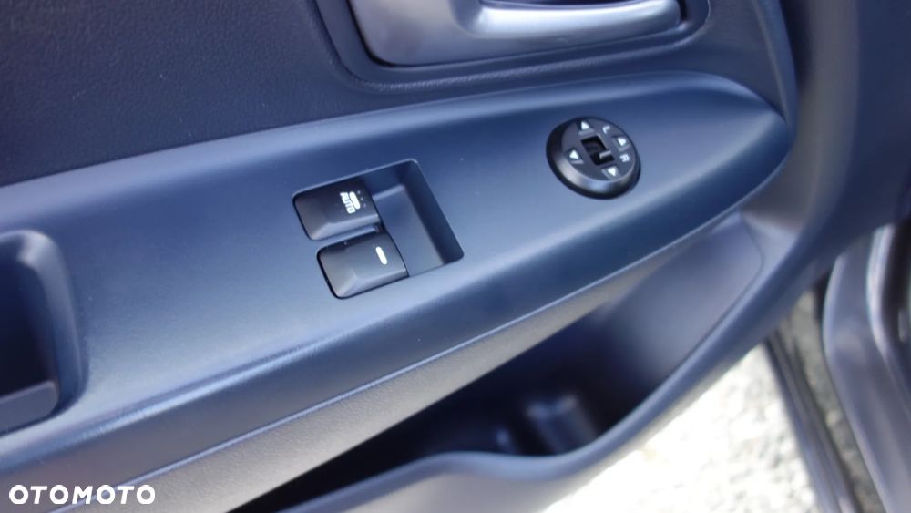 Kia Rio 1.2 Business Line - 11