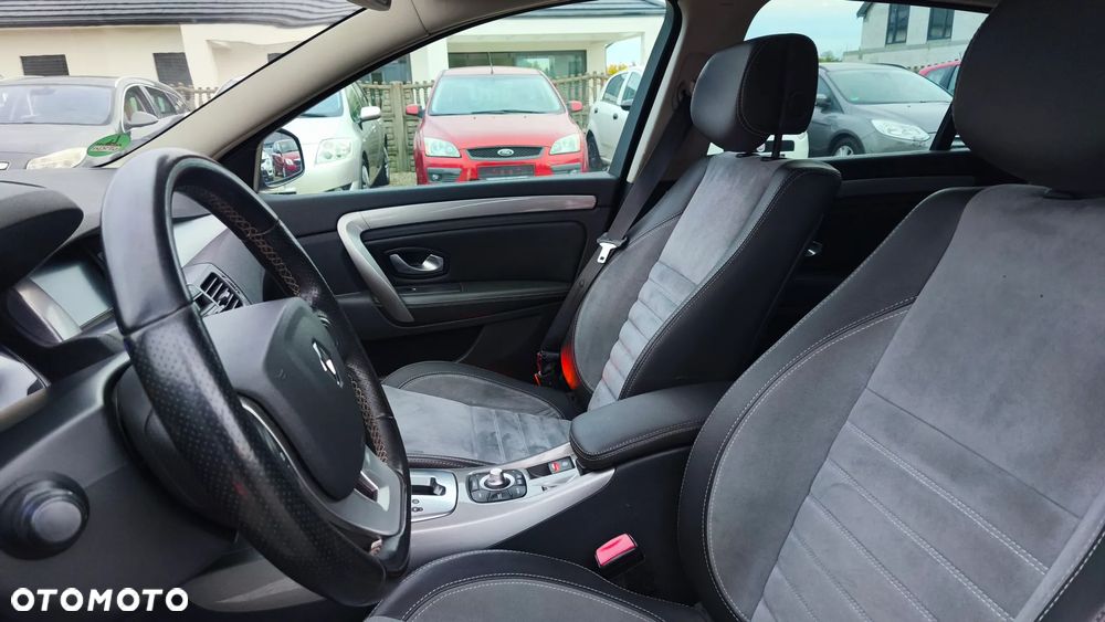 Renault Laguna dCi 175 FAP GT - 19