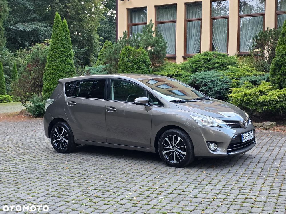 Toyota Verso 1.8 5-Sitzer Edition S+ - 33