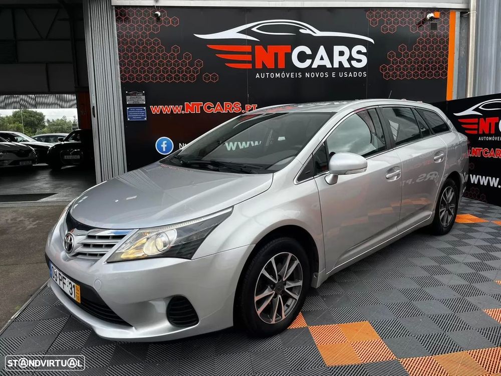 Toyota Avensis SW 2.0 D-4D Comfort - 2
