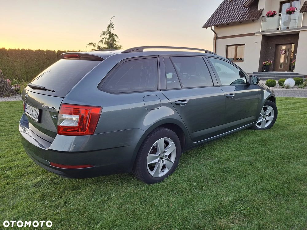 Skoda Octavia 1.4 TSI Ambition - 17