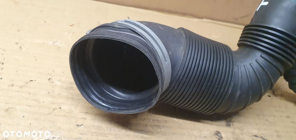 Rura dolot powietrza turbiny VW Passat B6 2.0 TDI 3C0129654P 3C0129654AJ - 6
