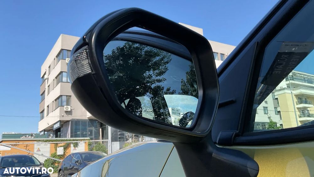 TOYOTA Yaris Cross 2022 — imagine 22