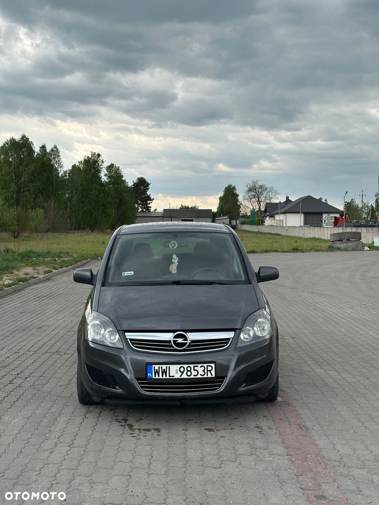 Opel Zafira 1.7 CDTI Essentia - 5